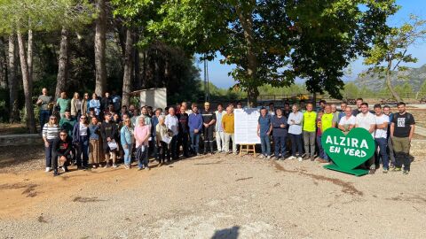 Asistentes a la Declaraci&oacute;n contra Incencios Forestales Pau Costa en Alzira
