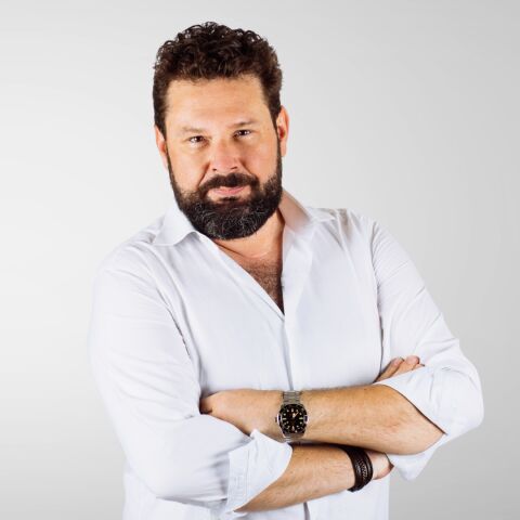 M&aacute;s de uno Zaragoza Hero