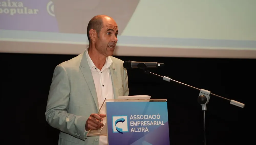 Raúl Tudela Raúl Tudela