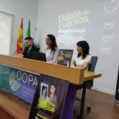 El Ilustre Colegio Oficial de Psicología de Andalucía Oriental ha presentado en Málaga su campaña para combatir el intrusismo El Ilustre Colegio Oficial de Psicología de Andalucía Oriental ha presentado en Málaga su campaña para combatir el intrusismo