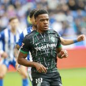 Grady Diangana, en el duelo en Mendizorroza ante el Alavés.