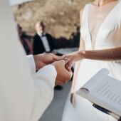 L’Alcora adaptará su ordenanza para garantizar la gratuidad de las bodas civiles entre semana