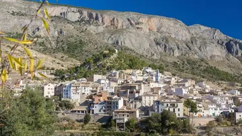 Municipios de la Marina Baixa se benefician de una subvención de LABORA para fomentar el empleo Municipios de la Marina Baixa se benefician de una subvención de LABORA para fomentar el empleo