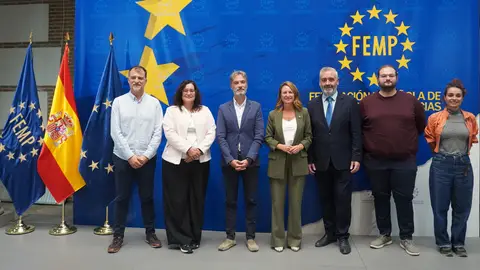 Begoña Carrasco en la FEMP Begoña Carrasco en la FEMP