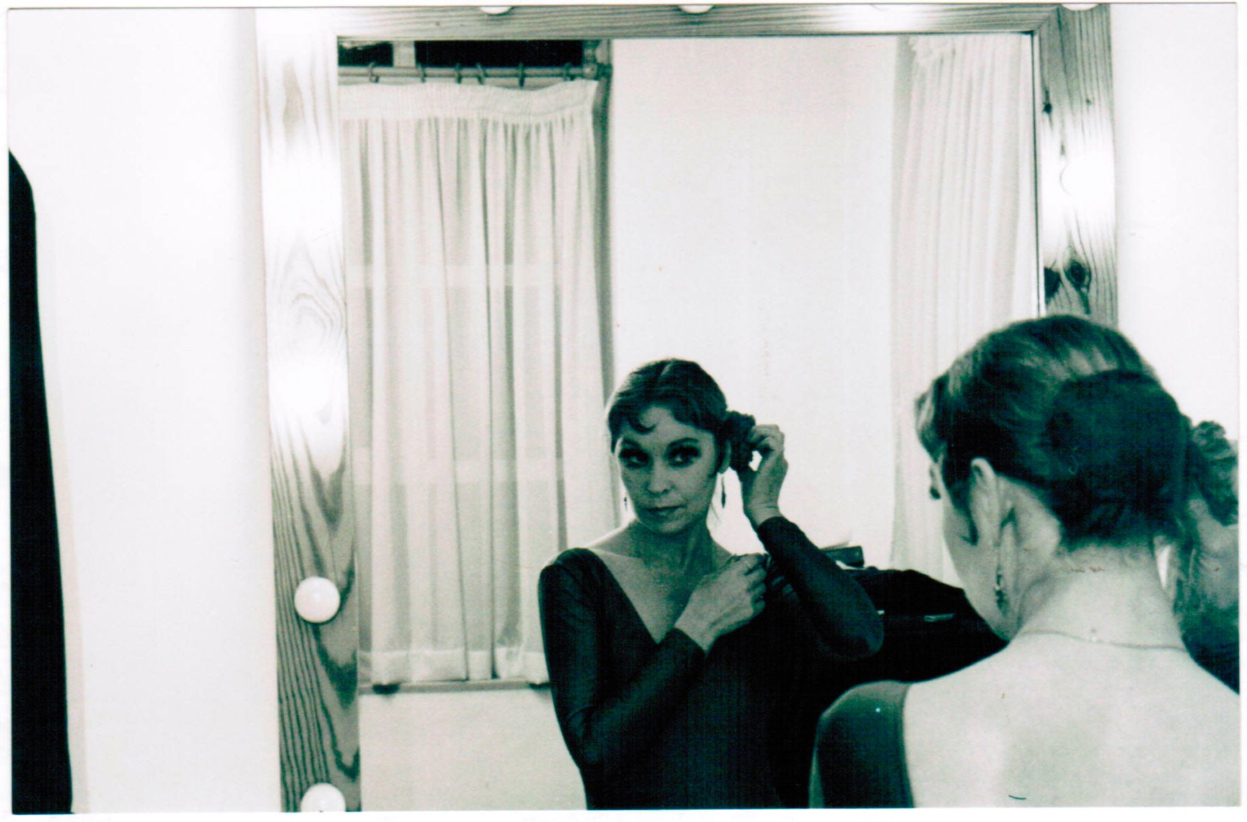 La danza y ESAEM están de luto, fallece la leyenda del ballet Valentina Letova, primera bailarina del ballet de las ‘Estrellas de Rusia’ y profesora titular ‘ESAEMBallet’ a los 77 años. La danza y ESAEM están de luto, fallece la leyenda del ballet Valentina Letova, primera bailarina del ballet de las ‘Estrellas de Rusia’ y profesora titular ‘ESAEMBallet’ a los 77 años.
