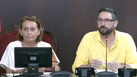 La alcaldesa, Aurora Salvador, y el primer teniente de Alcaldesa, José Alfaro La alcaldesa, Aurora Salvador, y el primer teniente de Alcaldesa, José Alfaro