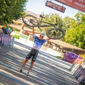 Fran Herrero logra el III título de Campeón de España Ultramaratón de bici de montaña