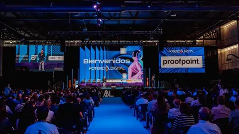 'Potencial Digital' atrajo a más de 70 empresas y diez mil asistentes en Badajoz 'Potencial Digital' atrajo a más de 70 empresas y diez mil asistentes en Badajoz