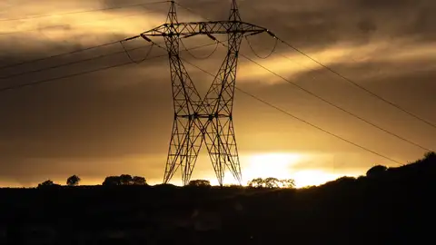 Qué se sabe del riesgo de un nuevo apagón en España: por qué podría producirse Qué se sabe del riesgo de un nuevo apagón en España: por qué podría producirse