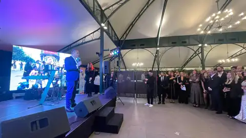 Cena benéfica de la FMJV y Grupo ABU contra el cáncer de mama metastásico: ya puedes reservar tu plaza Cena benéfica de la FMJV y Grupo ABU contra el cáncer de mama metastásico: ya puedes reservar tu plaza