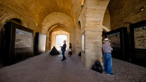 Una de las exposiciones de Cádiz Romana Una de las exposiciones de Cádiz Romana