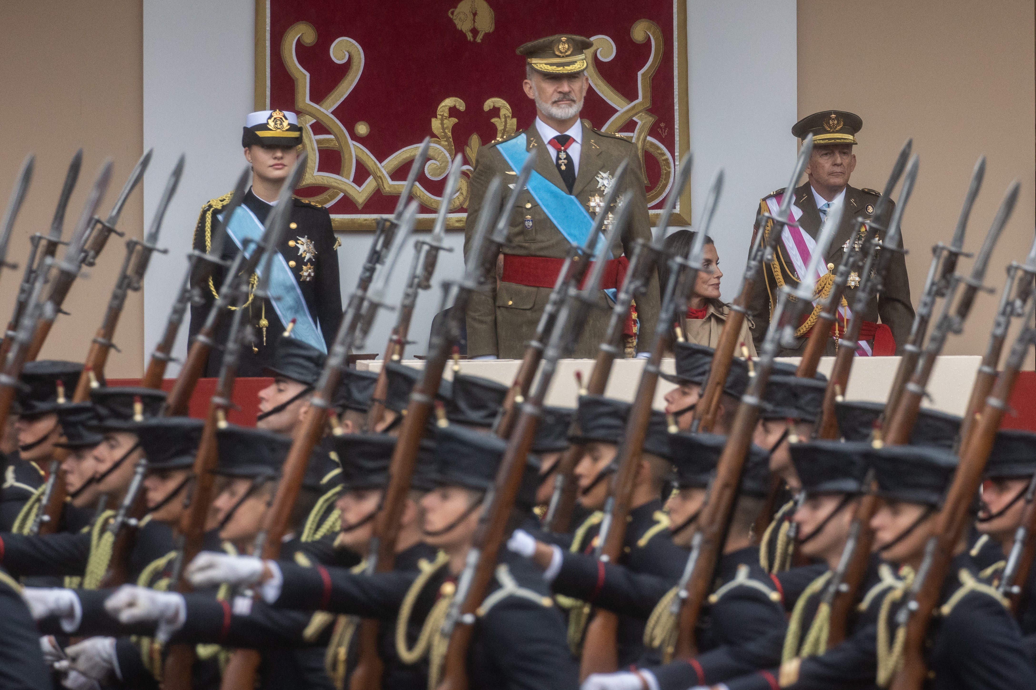 Madrid se prepara para el tradicional desfile del 12 de octubre Madrid se prepara para el tradicional desfile del 12 de octubre