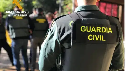 Queda en libertad provisional el hombre detenido por realizar tocamientos a una menor en Las Norias Queda en libertad provisional el hombre detenido por realizar tocamientos a una menor en Las Norias
