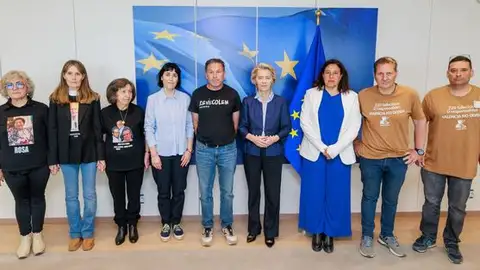 Archivo. Las asociaciones de víctimas de la dana se reúnen en Bruselas con Ursula Von der Leyen. Archivo. Las asociaciones de víctimas de la dana se reúnen en Bruselas con Ursula Von der Leyen.