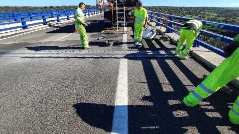 El Ministerio de Transportes licita por 14,8 millones obras de conservaci&oacute;n en 214 kil&oacute;metros de carreteras de C&aacute;ceres