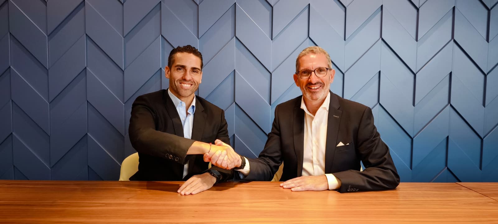 EIG Education y Stezano Consulting sellan una alianza estratégica para impulsar la Inteligencia Artificial en toda Andalucía EIG Education y Stezano Consulting sellan una alianza estratégica para impulsar la Inteligencia Artificial en toda Andalucía