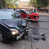 Cuatro vehículos afectados en el accidente Cuatro vehículos afectados en el accidente