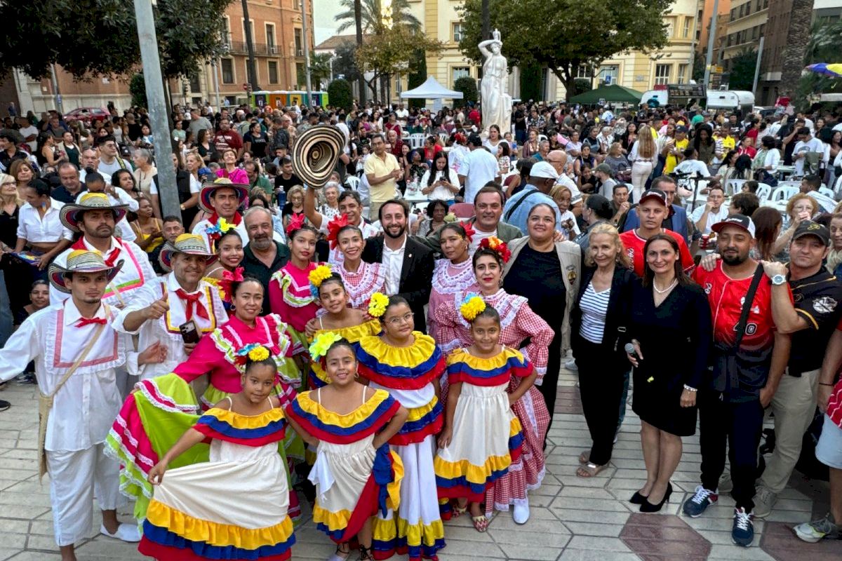 La Generalitat suspende las actividades de la Fiesta de la Hispanidad en toda la Comunitat por la alerta de lluvias La Generalitat suspende las actividades de la Fiesta de la Hispanidad en toda la Comunitat por la alerta de lluvias