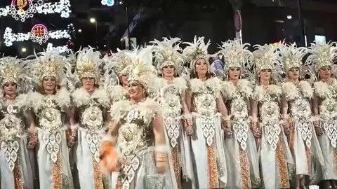 Calp celebra sus Moros y Cristianos: historia, espectáculo y devoción bajo la mirada del Peñón de Ifach Calp celebra sus Moros y Cristianos: historia, espectáculo y devoción bajo la mirada del Peñón de Ifach