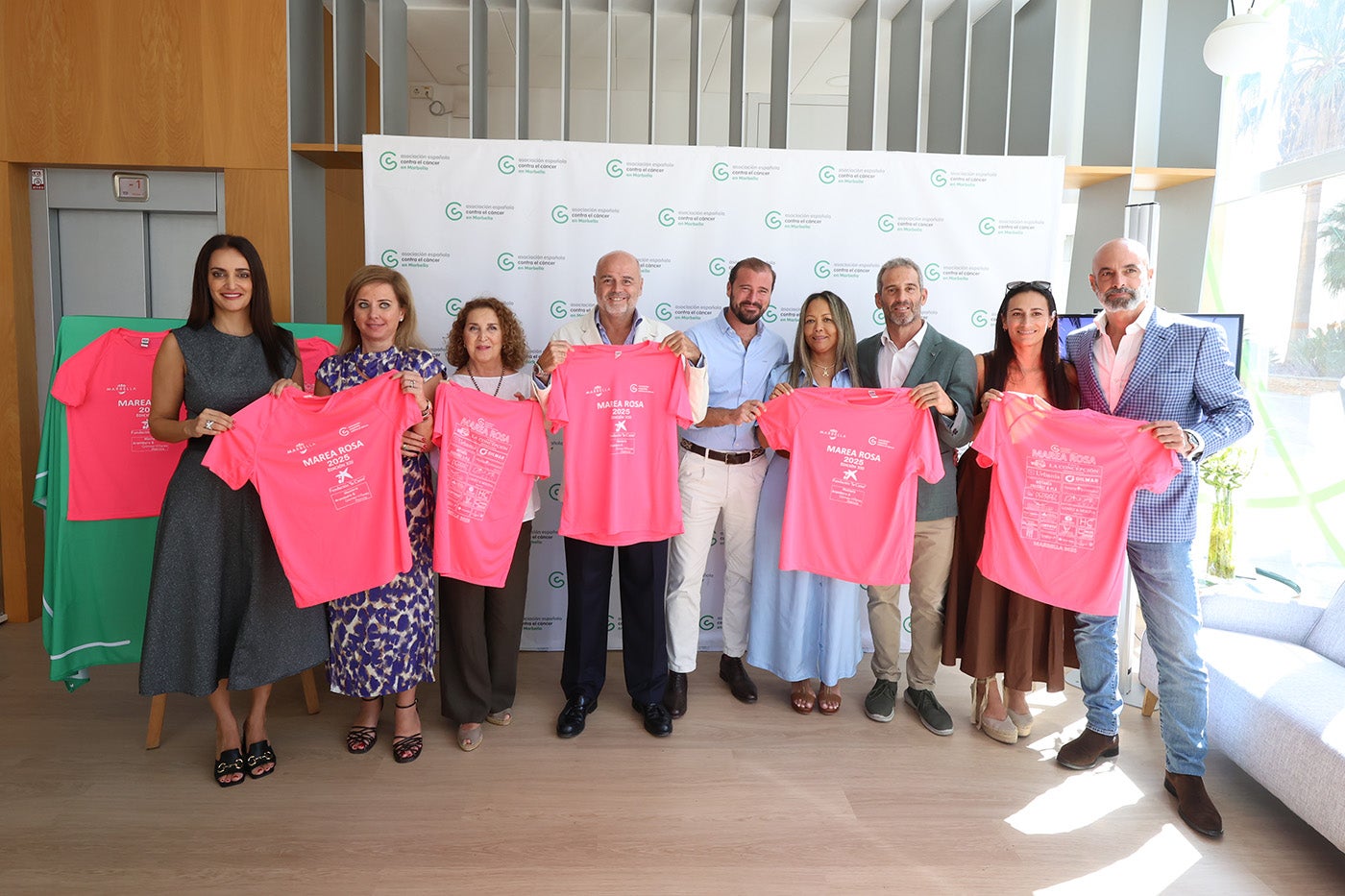 La Asociación Española Contra el Cáncer presenta la XIII edición de la carrera "Marea rosa" de Marbella La Asociación Española Contra el Cáncer presenta la XIII edición de la carrera "Marea rosa" de Marbella