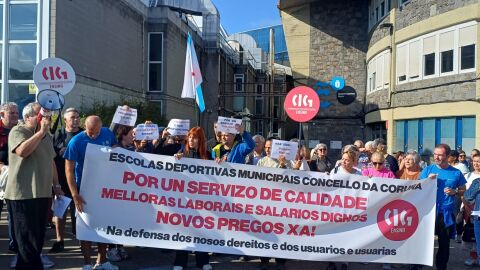 Protesta de trabajadores y usuarios de Escolas Deportivas Municipais