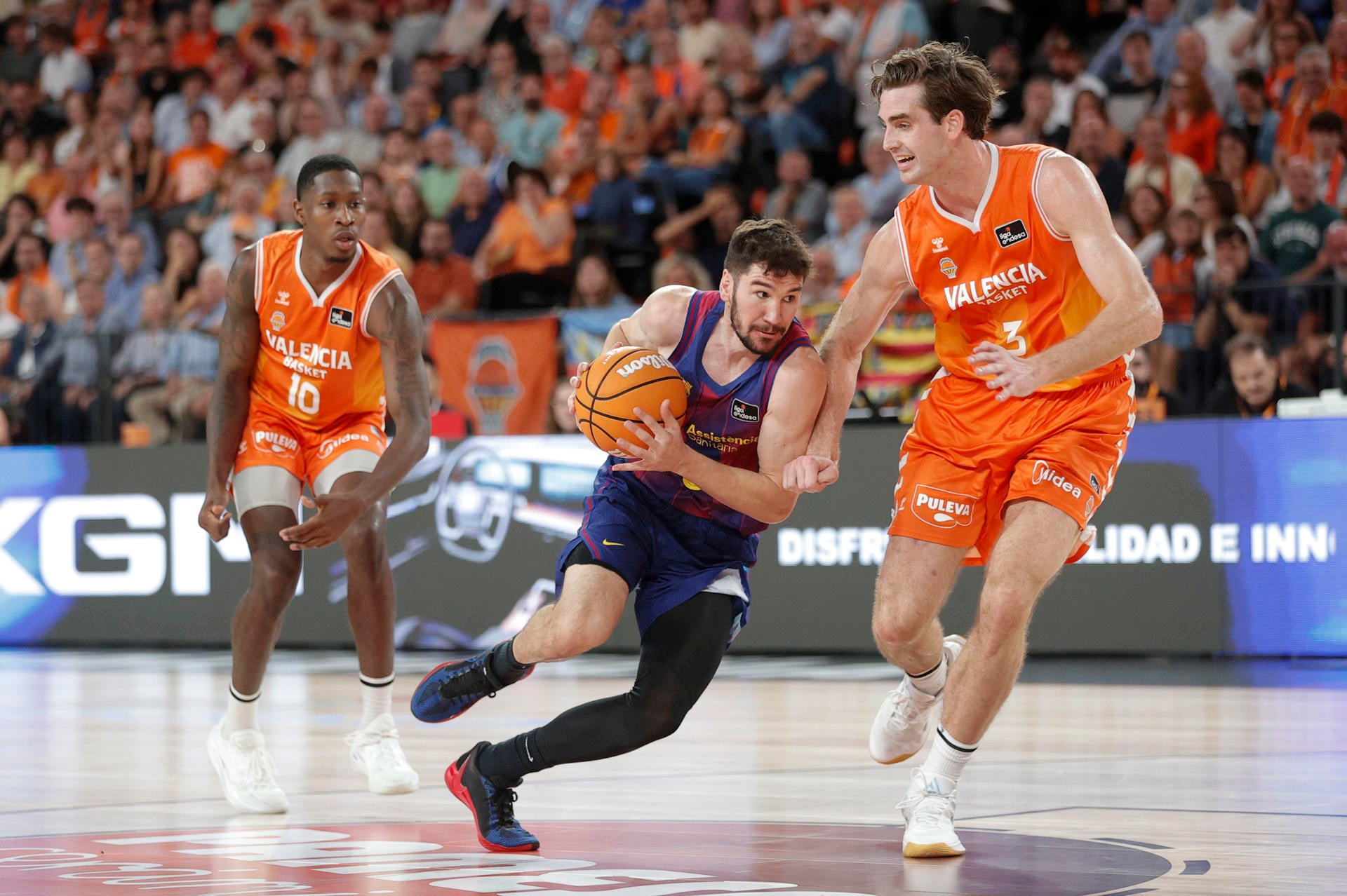 Valencia Basket quiere prolongar su arranque perfecto en la pista del Barcelona Valencia Basket quiere prolongar su arranque perfecto en la pista del Barcelona