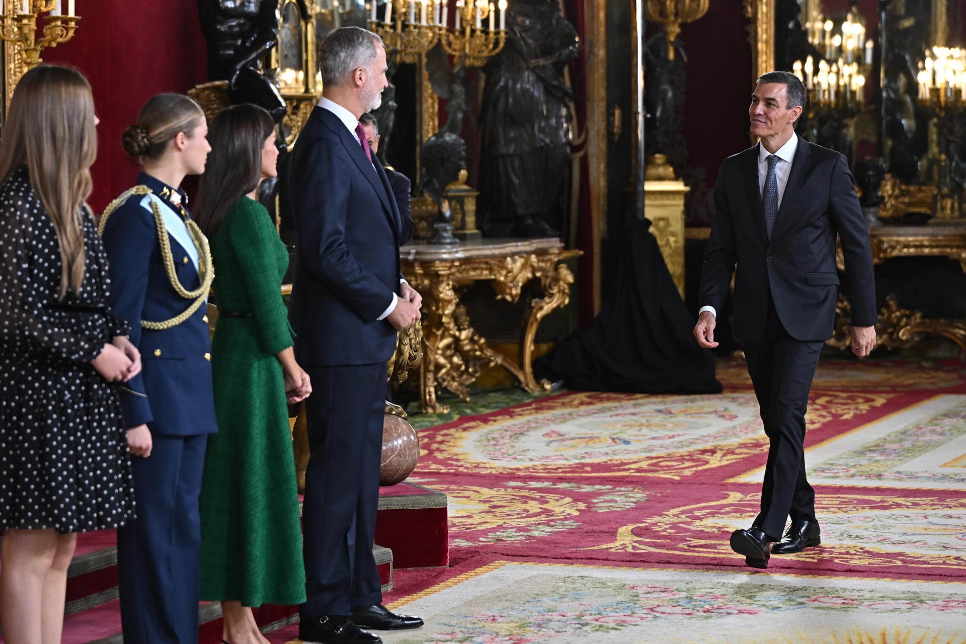 Las anécdotas del 12-O: la complicidad del Rey y la princesa Leonor, los pitos a Sánchez o la ausencia de Abascal Las anécdotas del 12-O: la complicidad del Rey y la princesa Leonor, los pitos a Sánchez o la ausencia de Abascal