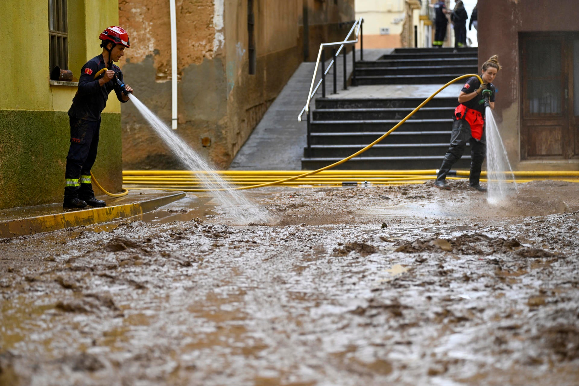 El vídeo que muestra cómo las calles de Santa Bábara en Tarragona se convirtieron en ríos tras el paso de la dana Alice El vídeo que muestra cómo las calles de Santa Bábara en Tarragona se convirtieron en ríos tras el paso de la dana Alice