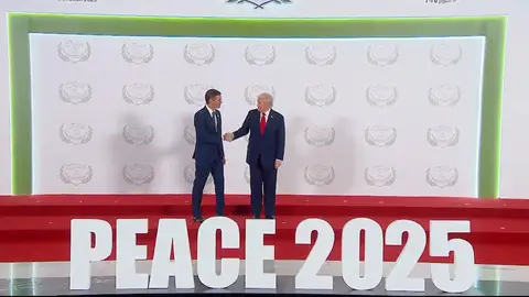 Sánchez y Trump intercambian un cordial saludo en plena tensión por el gasto en defensa de España