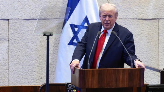 Donald Trump en un momento de su discurso ante el parlamento israelí Donald Trump en un momento de su discurso ante el parlamento israelí/ REUTERS/Evelyn Hockstein