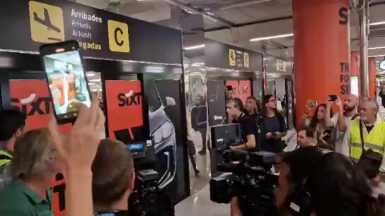 Reyes Rigo llega a Palma junto con Luc&iacute;a Mu&ntilde;oz y Alejandra Mart&iacute;nez: "Estoy bien, el foco est&aacute; en Palestina"