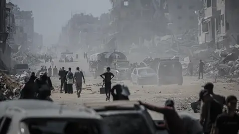 Las terribles imágenes de lo que se han encontrado los palestinos al volver a casa: el 90% de los edificios está destruido