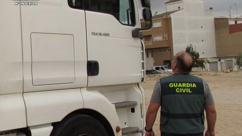 Cami&oacute;n robado y localizado por los agentes
