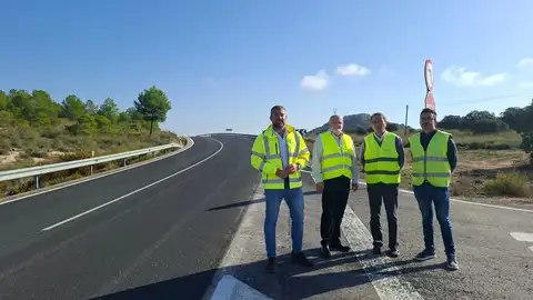 Las obras de conservación mejoran la seguridad vial en la CM-412 entre Fuente-Álamo y Montealegre Las obras de conservación mejoran la seguridad vial en la CM-412 entre Fuente-Álamo y Montealegre