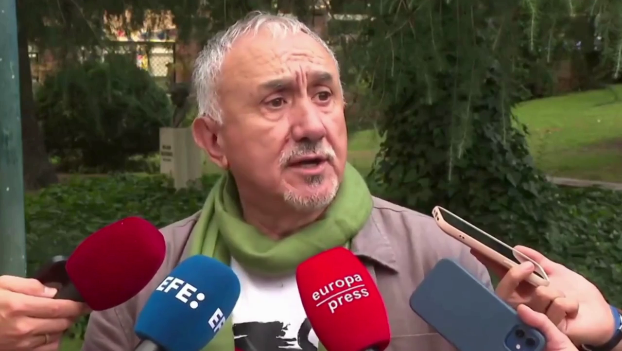 UGT pide a los autónomos que “no se dejen llevar por las voces” porque la subida de cuota beneficia a la mayoría UGT pide a los autónomos que “no se dejen llevar por las voces” porque la subida de cuota beneficia a la mayoría