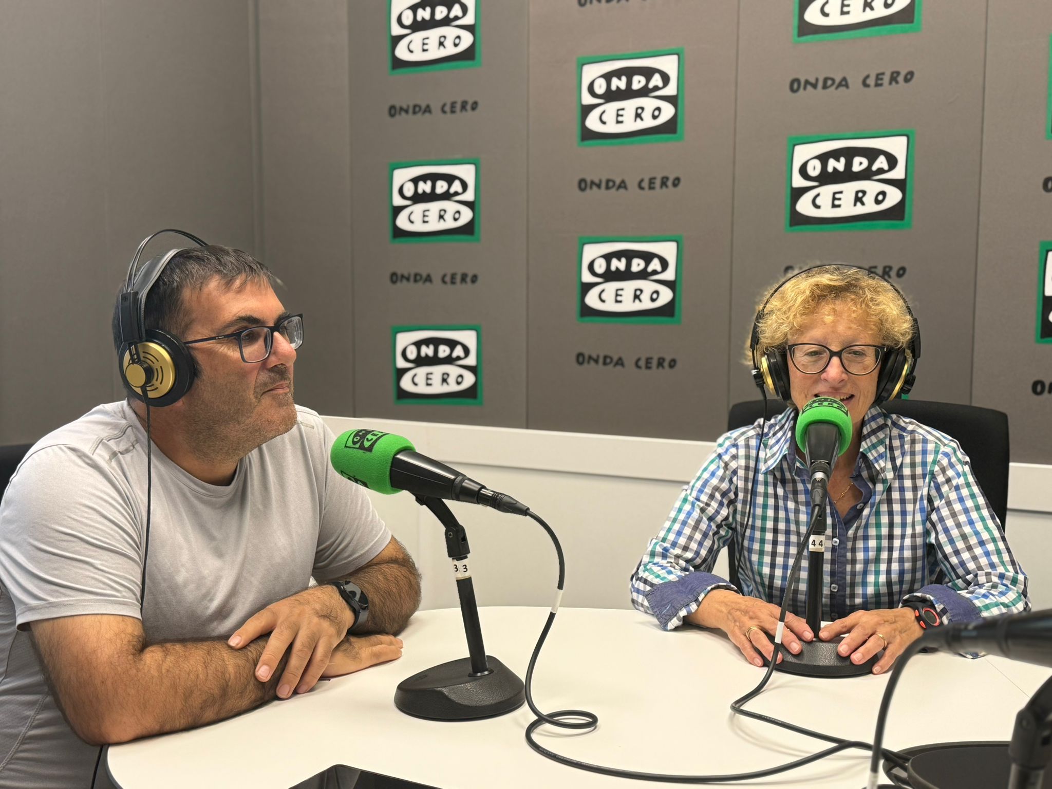 Este miércoles el Grup de Danses Centener presenta el 'Calendari 2025 de tradicions i costums vileres' Este miércoles el Grup de Danses Centener presenta el 'Calendari 2025 de tradicions i costums vileres'