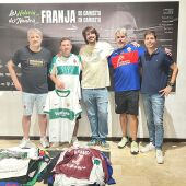 Los organizadores y colabores de la exposición 'La Historia de Nuestra Franja'.