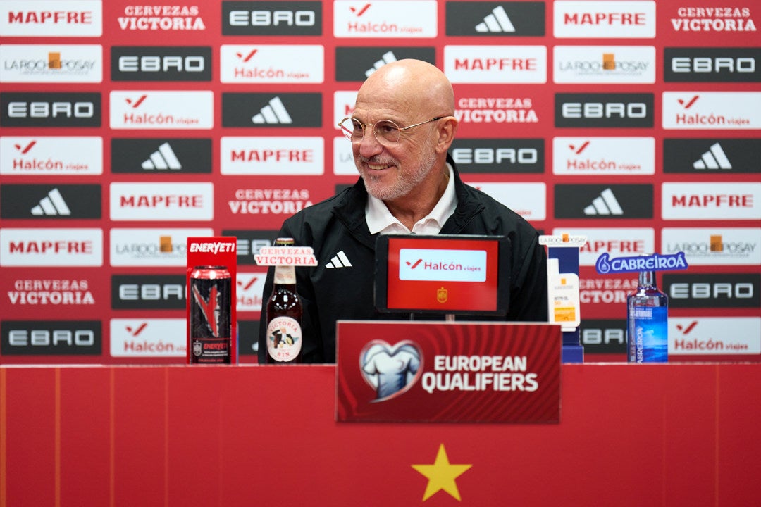 De la Fuente: "Siempre cuidamos la salud de los futbolistas" De la Fuente: "Siempre cuidamos la salud de los futbolistas"