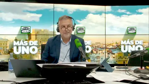 Carlos Alsina ironiza sobre el CIS: "Tezanos se ha soltado el pelo y cabalga ya hacia la mayoría absoluta de su líder"