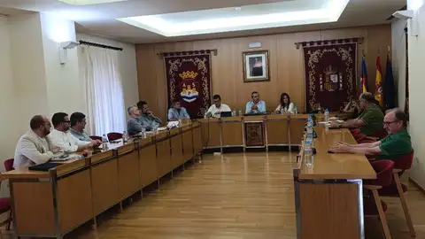 Reunión del alcalde de Aspe con el EVHA. Reunión del alcalde de Aspe con el EVHA.