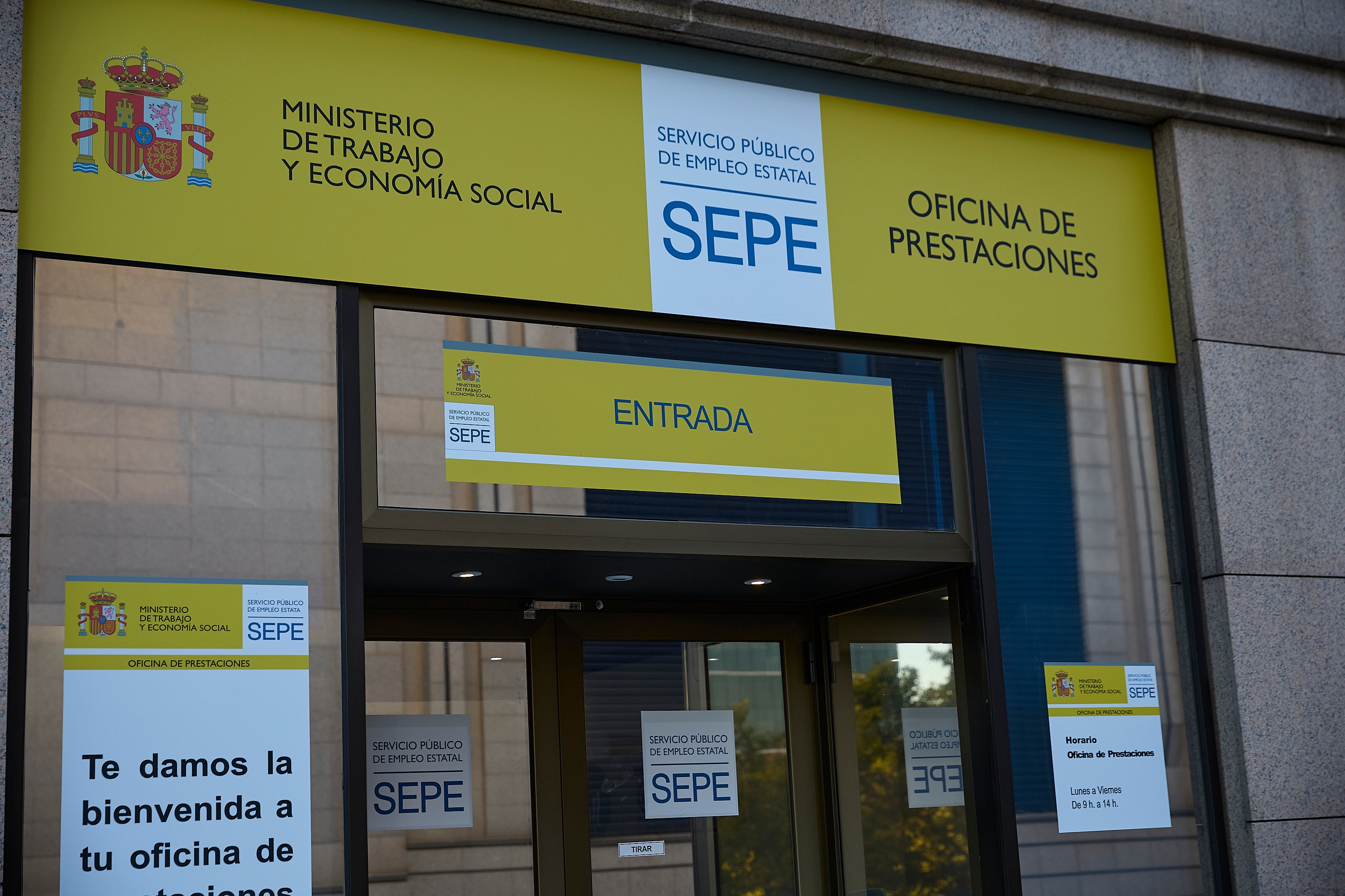 Por qué cuesta tanto conseguir cita previa en el SEPE: "No se implantan medidas para un servicio público de calidad" Por qué cuesta tanto conseguir cita previa en el SEPE: "No se implantan medidas para un servicio público de calidad"