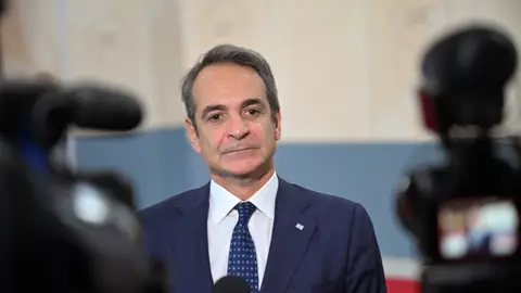 El primer ministro griego, Kyriakos Mitsotakis, ofrece una declaración de prensa durante la 7.ª cumbre de la Comunidad Política Europea (CPE), organizada por Dinamarca, en Copenhague, Dinamarca, el 2 de octubre de 2025. El primer ministro griego, Kyriakos Mitsotakis, ofrece una declaración de prensa durante la 7.ª cumbre de la Comunidad Política Europea (CPE), organizada por Dinamarca, en Copenhague, Dinamarca, el 2 de octubre de 2025.