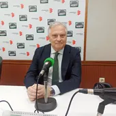 Francisco Cañizares en los estudios de Onda Cero Ciudad Real Francisco Cañizares en los estudios de Onda Cero Ciudad Real