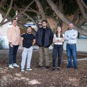 Un equip d'investigació de l'UJI crea una plataforma robòtica amb intel·ligència artificial per a accelerar la transició cap a una indústria sostenible Un equip d'investigació de l'UJI crea una plataforma robòtica amb intel·ligència artificial per a accelerar la transició cap a una indústria sostenible