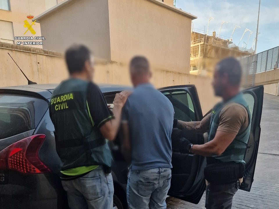 La Guardia Civil desarticula un grupo criminal especializado en robos La Guardia Civil desarticula un grupo criminal especializado en robos