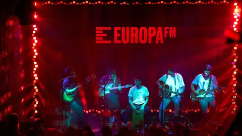 La agrupación, en el escenario La agrupación, en el escenario