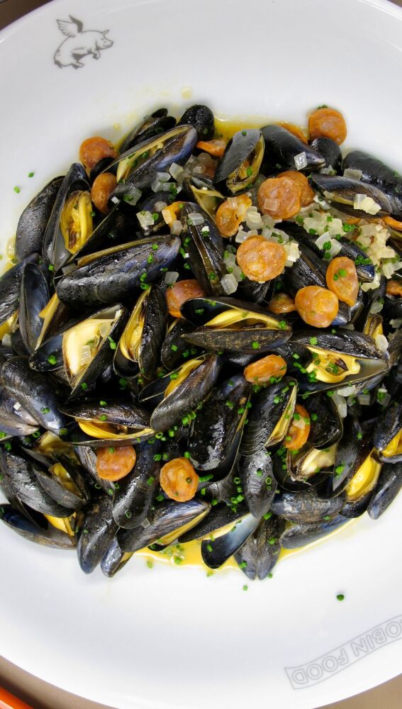 Mejillones con chistorra