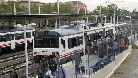 Huesca y Zargoza no se resignan y se unen en la defensa del cercanías Huesca y Zargoza no se resignan y se unen en la defensa del cercanías