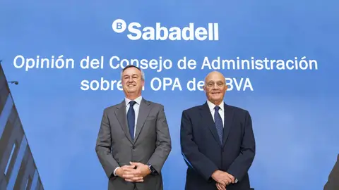 El CEO de Banco SabadelL, César González-Bueno, y el presidente de la entidad, Josep Oliu El CEO de Banco SabadelL, César González-Bueno, y el presidente de la entidad, Josep Oliu