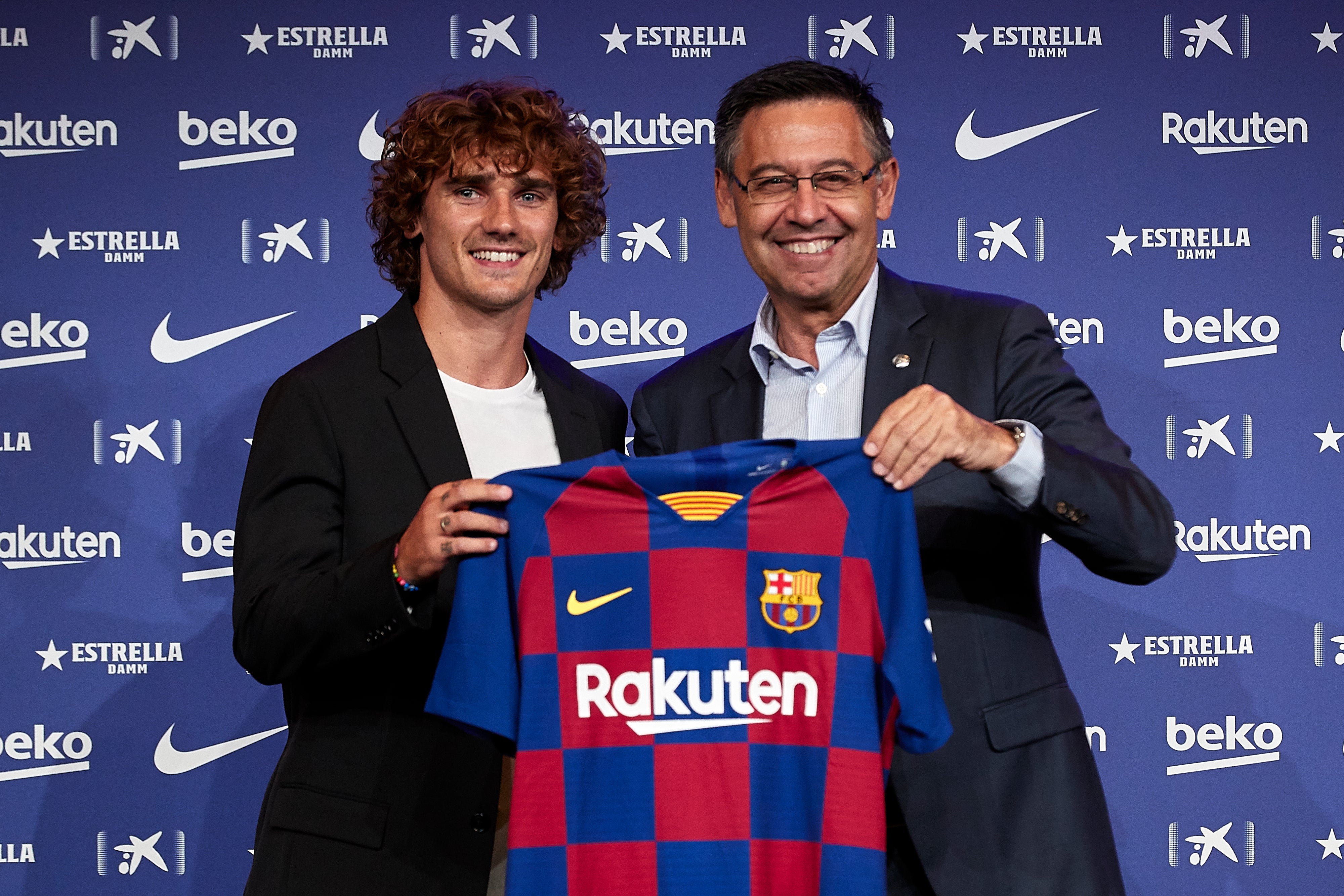 El pago ficticio del Barça para silenciar al Atlético en el fichaje de Griezmann El pago ficticio del Barça para silenciar al Atlético en el fichaje de Griezmann